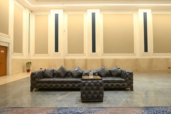 Hotel Trinity Grand